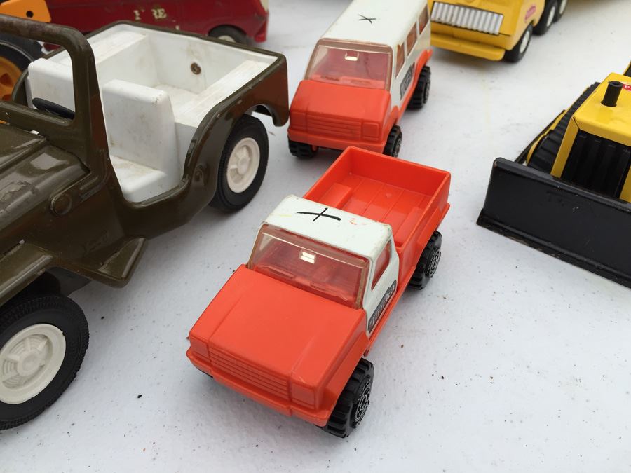 HUGE Lot Of Vintage TONKA Trucks And TONKA Vehicles [Photo 49]