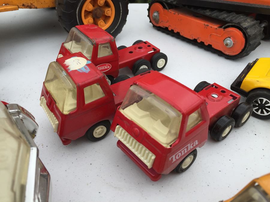 HUGE Lot Of Vintage TONKA Trucks And TONKA Vehicles [Photo 20]