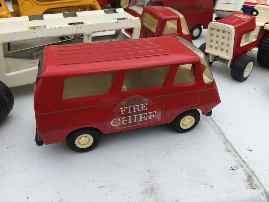 HUGE Lot Of Vintage TONKA Trucks And TONKA Vehicles [Photo 23]