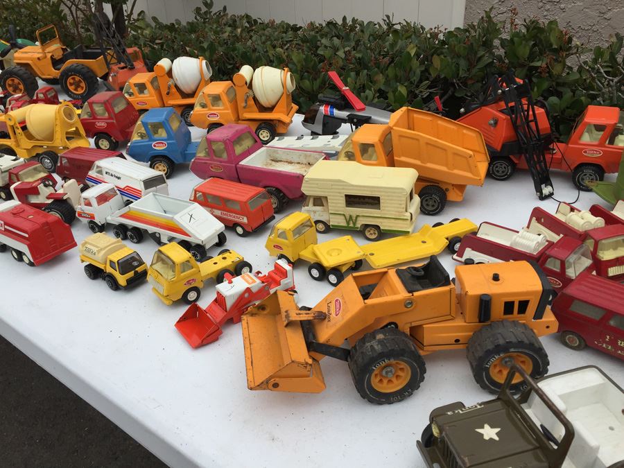 HUGE Lot Of Vintage TONKA Trucks And TONKA Vehicles