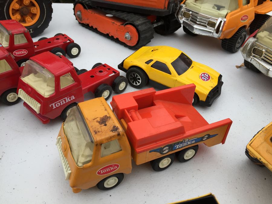 HUGE Lot Of Vintage TONKA Trucks And TONKA Vehicles