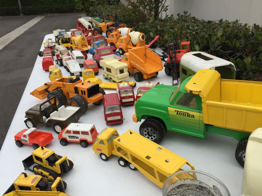 HUGE Lot Of Vintage TONKA Trucks And TONKA Vehicles [Photo 65]
