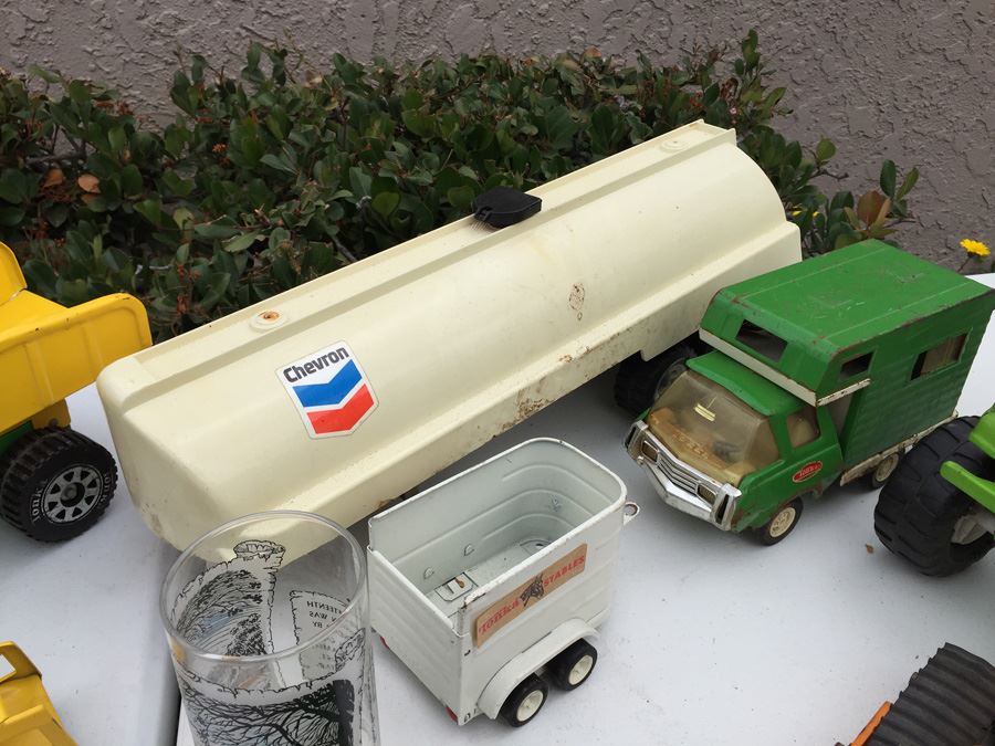 HUGE Lot Of Vintage TONKA Trucks And TONKA Vehicles [Photo 64]