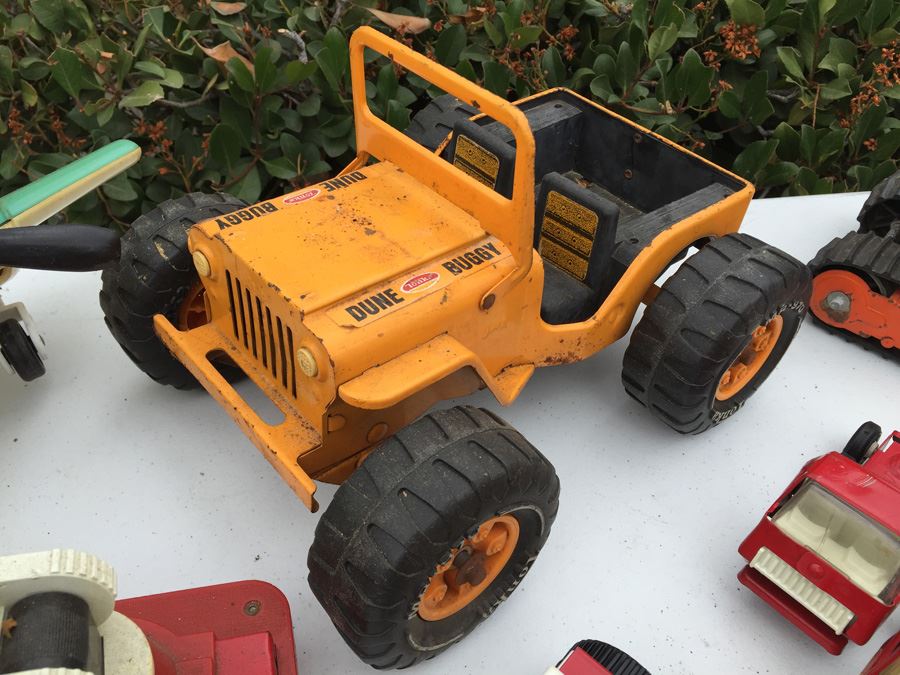 HUGE Lot Of Vintage TONKA Trucks And TONKA Vehicles [Photo 11]