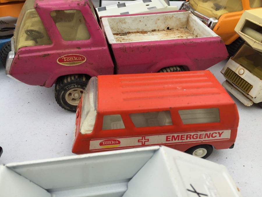 HUGE Lot Of Vintage TONKA Trucks And TONKA Vehicles [Photo 38]