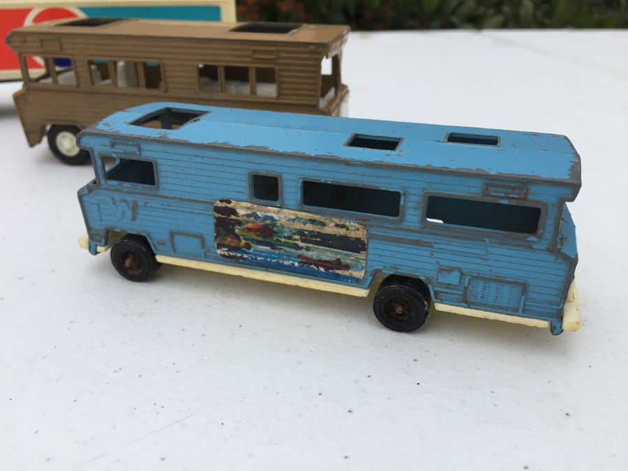 Vintage TOOTSIETOY Cars, Vehicles, Jeeps, Trucks And Ship Lot  [Photo 5]