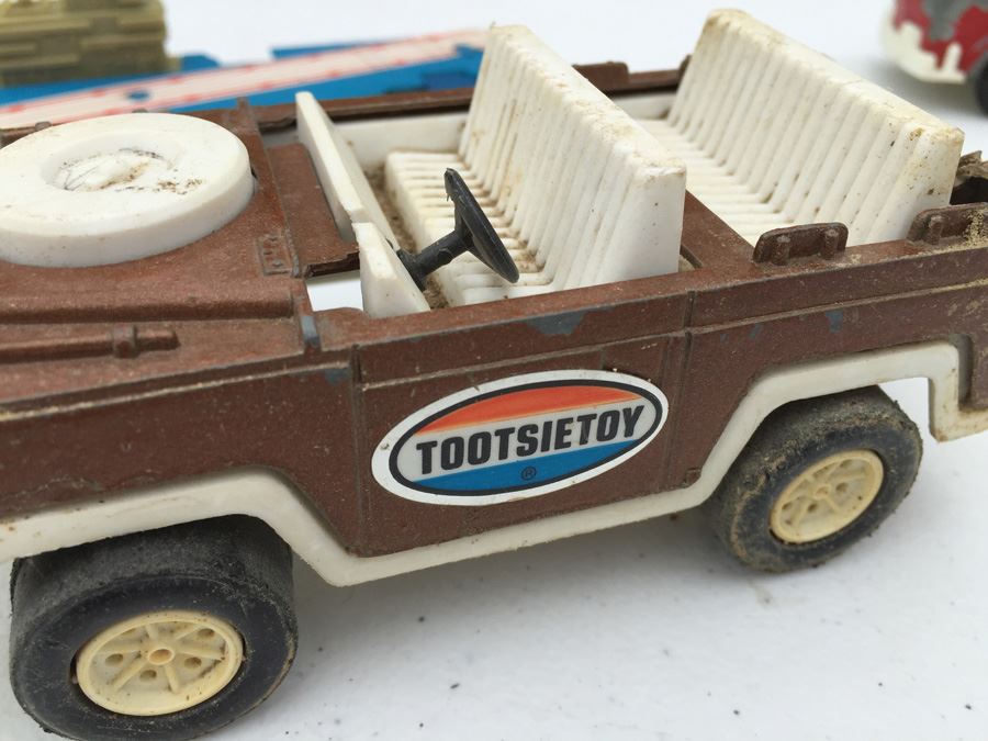 Vintage TOOTSIETOY Cars, Vehicles, Jeeps, Trucks And Ship Lot  [Photo 20]