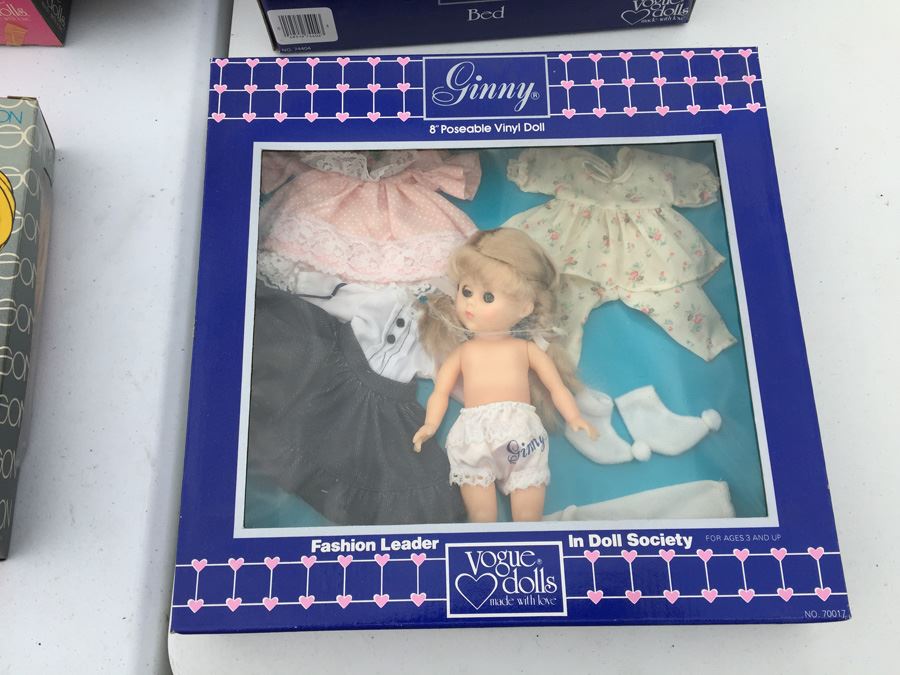 Huge Lot Of Ginnie Vogue Dolls, Clothing And Accessories New In Boxes And Cards Including Sasson Brand Dolls With Disco Rollerskates [Photo 12]
