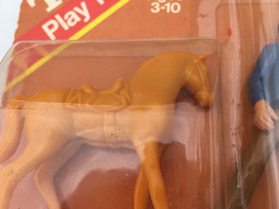 Vintage TONKA Play People New On Card Vintage 1981 [Photo 8]