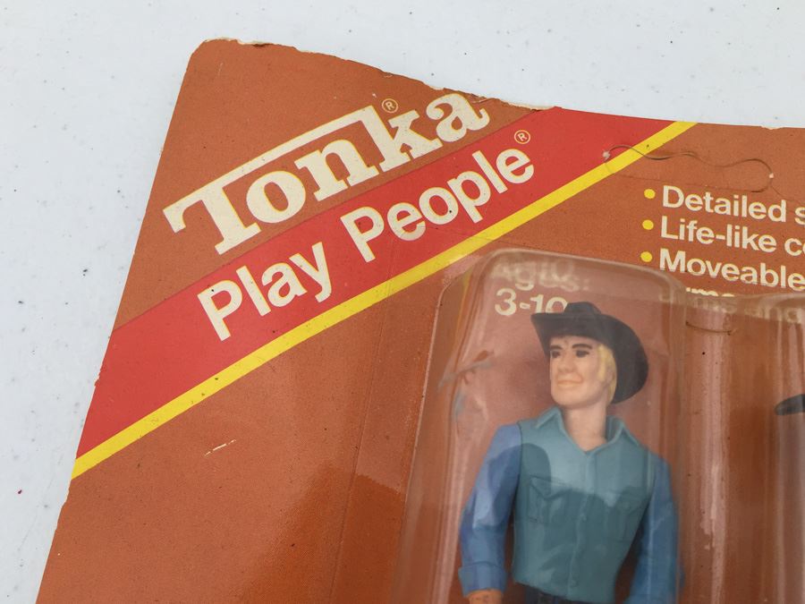 Vintage TONKA Play People New On Card Vintage 1981 [Photo 3]