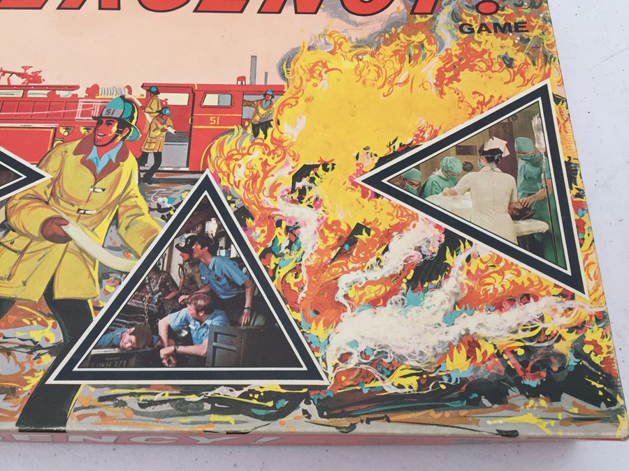 Vintage The Emergency! Game Firefighters Milton Bradley 1974 [Photo 2]