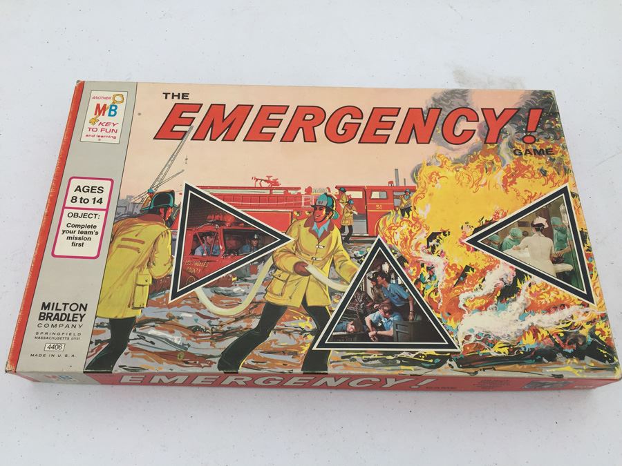 Vintage The Emergency! Game Firefighters Milton Bradley 1974