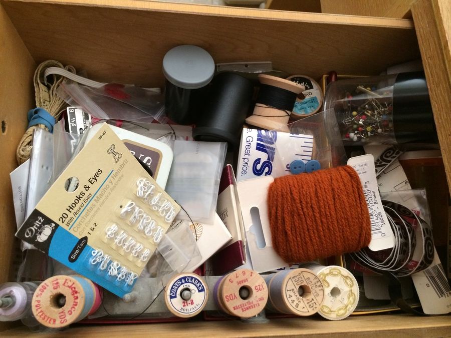 Vintage Singer 201-2 Sewing Machine w/ Cabinet, Manual, and Lot of Sewing Materials [Photo 12]