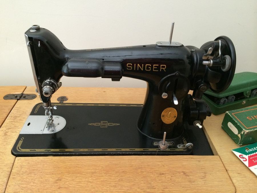 Vintage Singer 201-2 Sewing Machine w/ Cabinet, Manual, and Lot of Sewing Materials [Photo 3]
