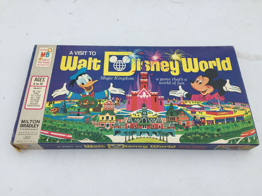 A Visit To Walt Disney World Magic Kingdom Board Game Milton Bradley Vintage 1972 [Photo 1]