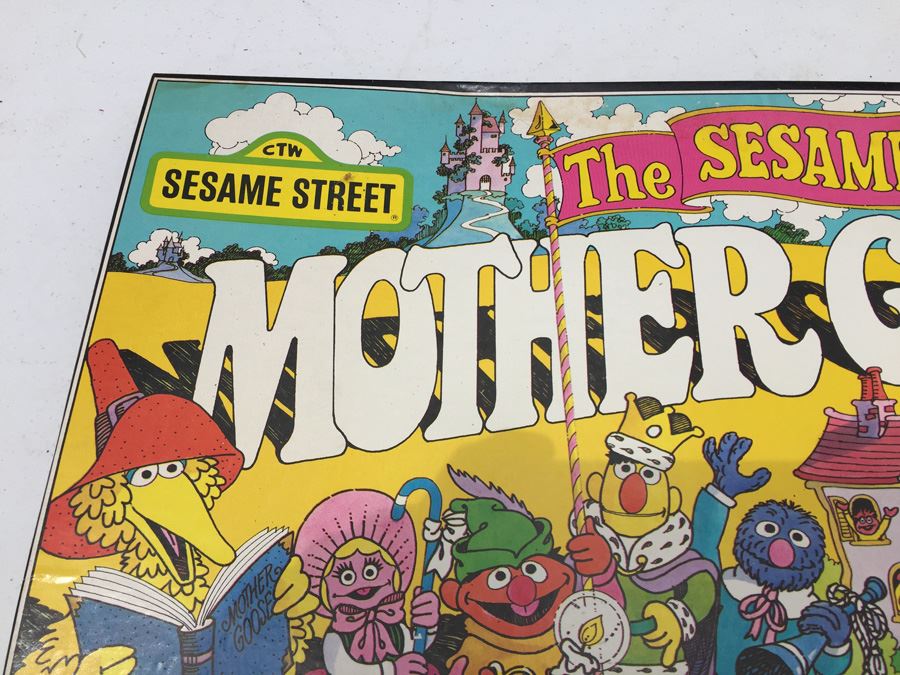 The Sesame Street Mother Goose Stand Up Play Set Colorforms Toy Featuring Jim Henson's Muppets Vintage 1978 [Photo 4]