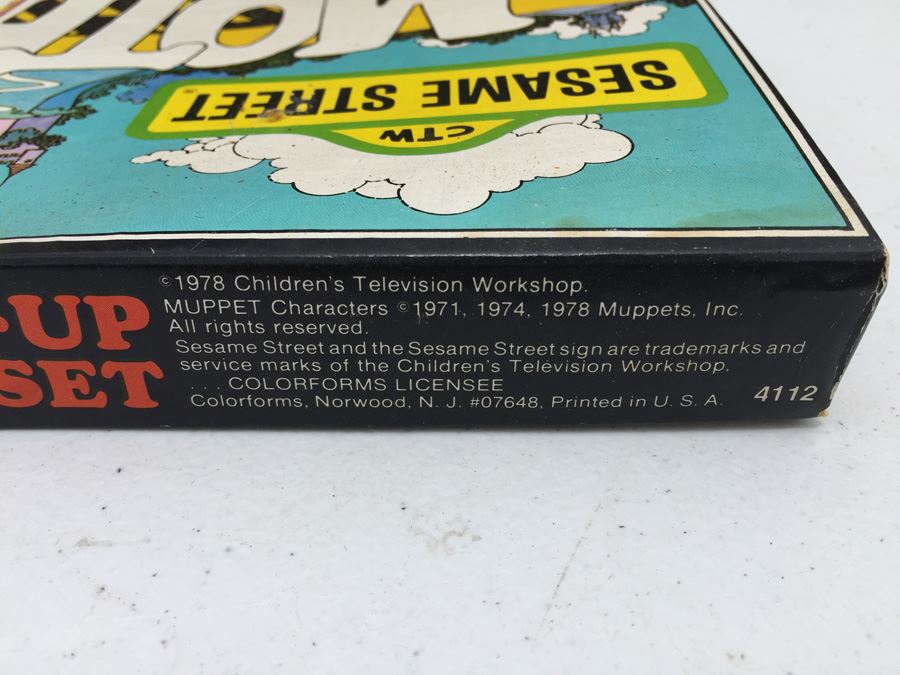 The Sesame Street Mother Goose Stand Up Play Set Colorforms Toy Featuring Jim Henson's Muppets Vintage 1978 [Photo 8]