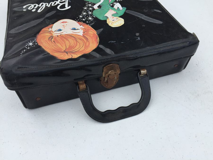 Vintage Black Barbie Doll Carrying Case Mattel Vintage 1963 [Photo 7]