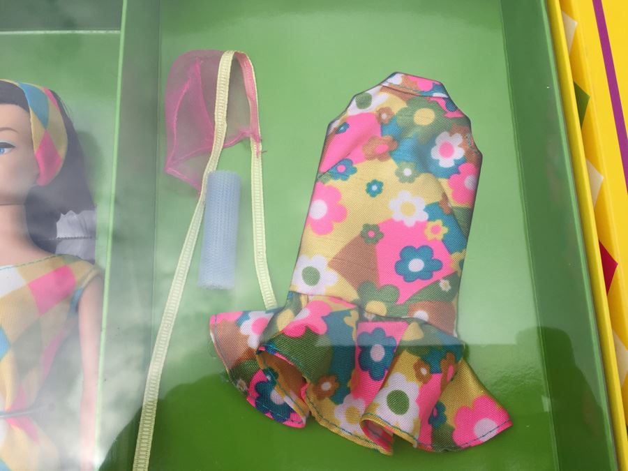 Limited Edition Reproduction Color Magic Barbie New In Box Mattel 2003 [Photo 11]