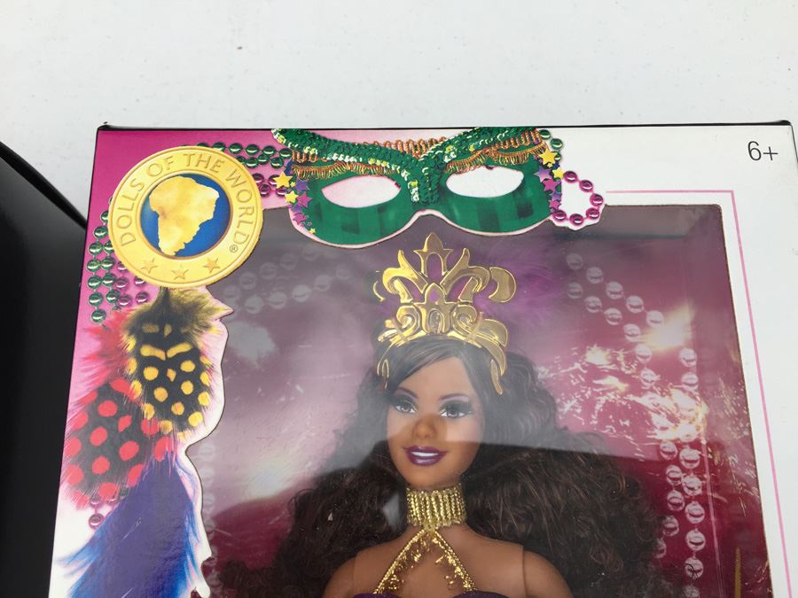 Pink Label Barbie Dolls Of The World Princess Of The Pacific Islands And Festivals Of The World Carnaval 2005 [Photo 3]