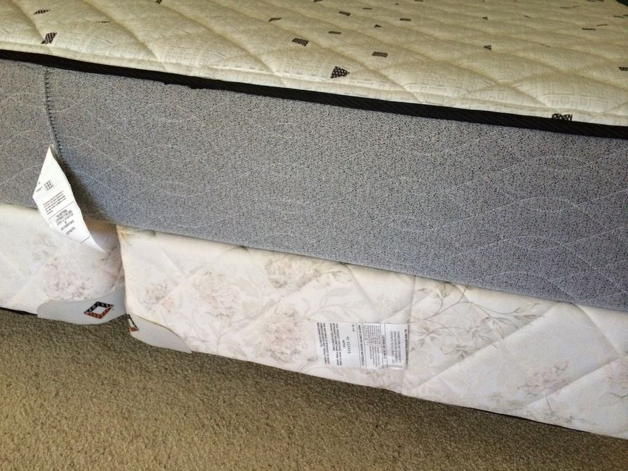 King Size Stress-O-Pedic Like New Mattress w/ Metal Bed Frame [Photo 3]