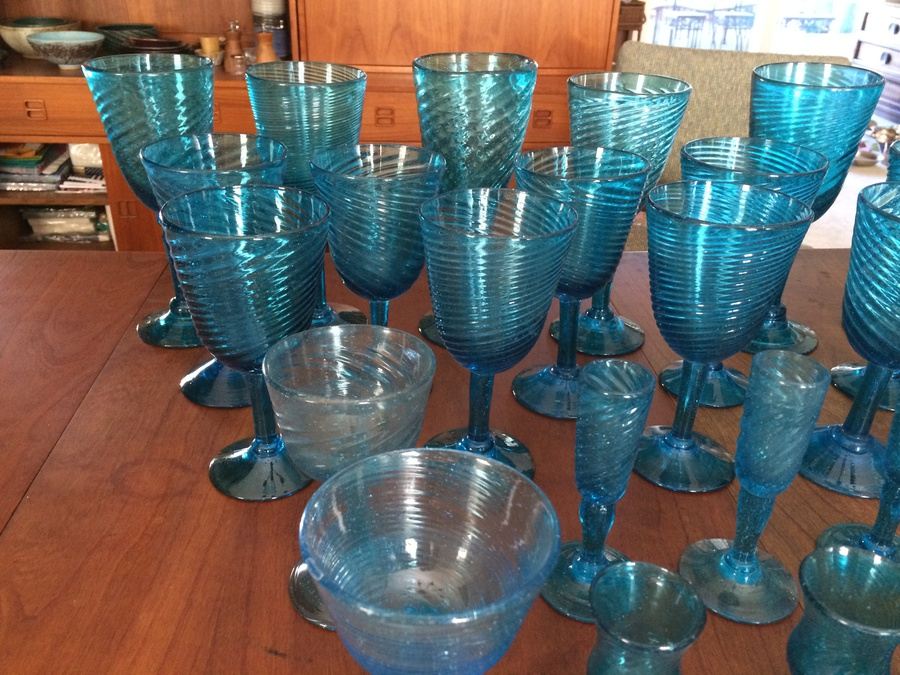 Hand Blown Blue Mexican Stemware Glass Lot [Photo 3]