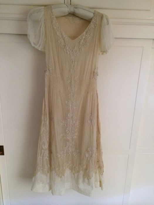 Lace Dress [Photo 1]