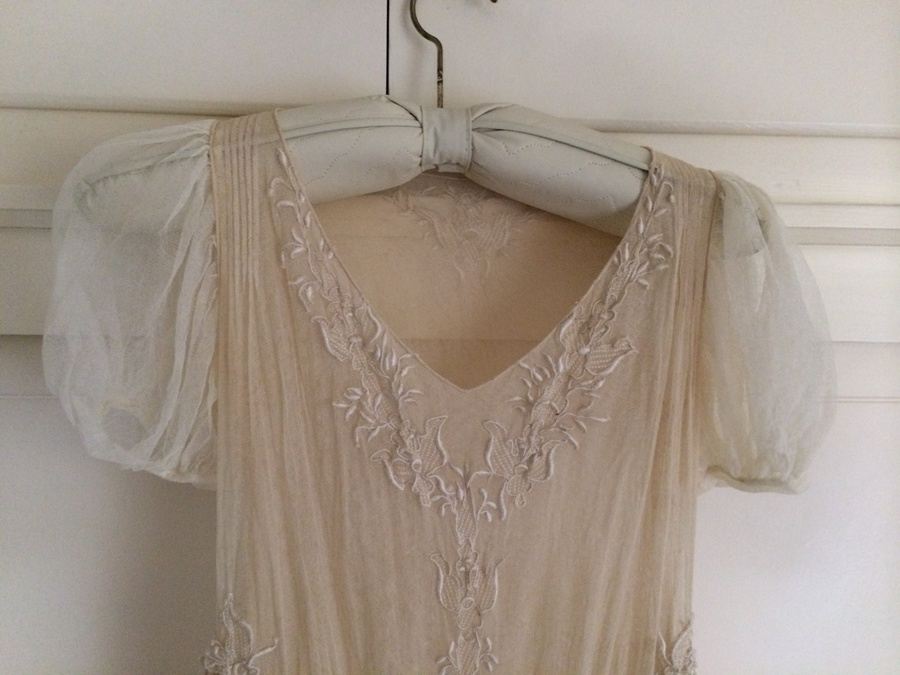 Lace Dress [Photo 2]