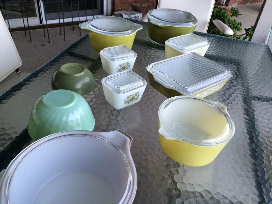 Pyrex / Fire-King Lot - Jadeite Fire King [Photo 13]