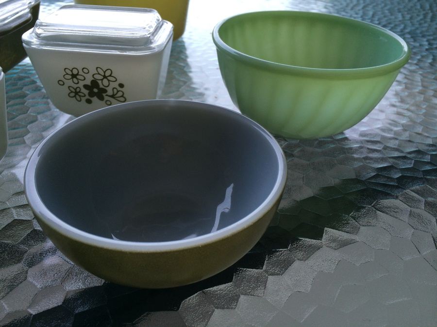 Pyrex / Fire-King Lot - Jadeite Fire King [Photo 4]