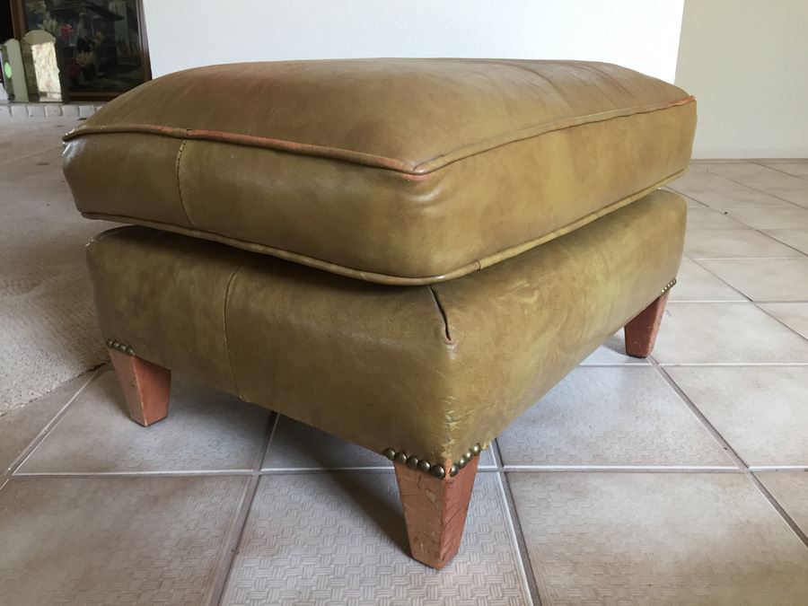Vintage Leather Ottoman [Photo 8]