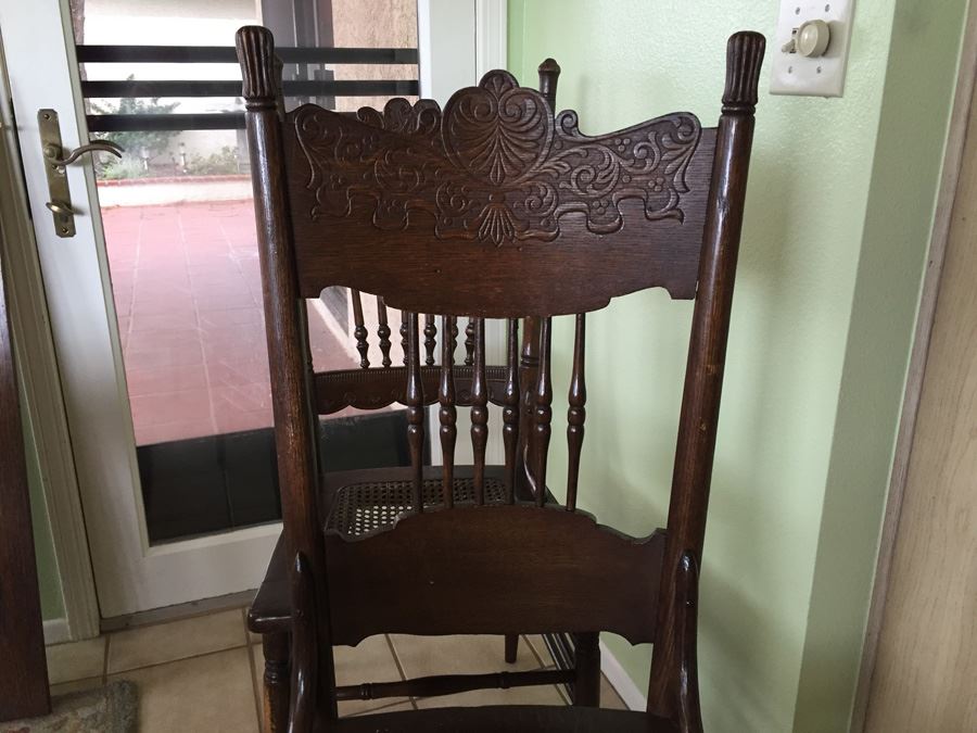 Antique Oak Dining Table With Four Leaves And Two Cane Chairs [Photo 24]