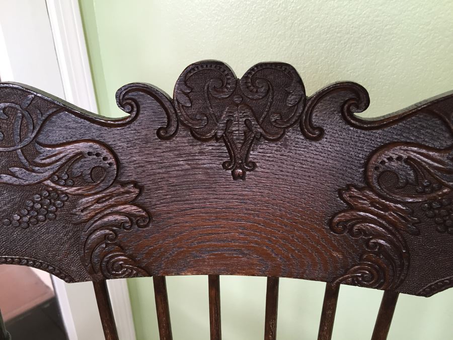 Antique Oak Dining Table With Four Leaves And Two Cane Chairs [Photo 13]