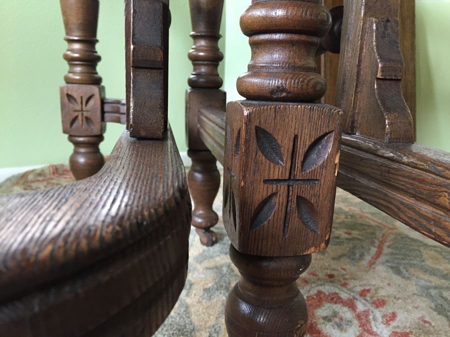 Antique Oak Dining Table With Four Leaves And Two Cane Chairs [Photo 33]