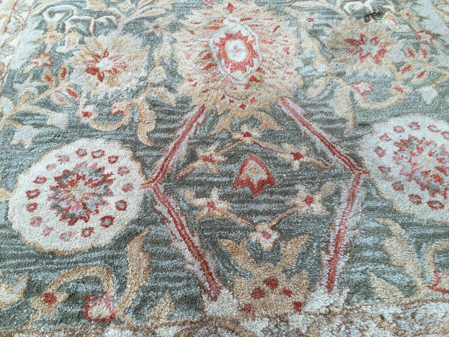 5' X 8' 100% Wool Pile Hand Made Area Rug [Photo 4]