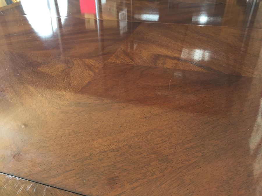 Drexel Heritage 18th Century Classic Dining Table On Casters With Two Large Leaves [Photo 15]