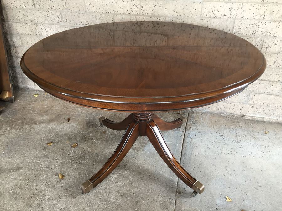 Drexel Heritage 18th Century Classic Dining Table On Casters With Two Large Leaves [Photo 4]