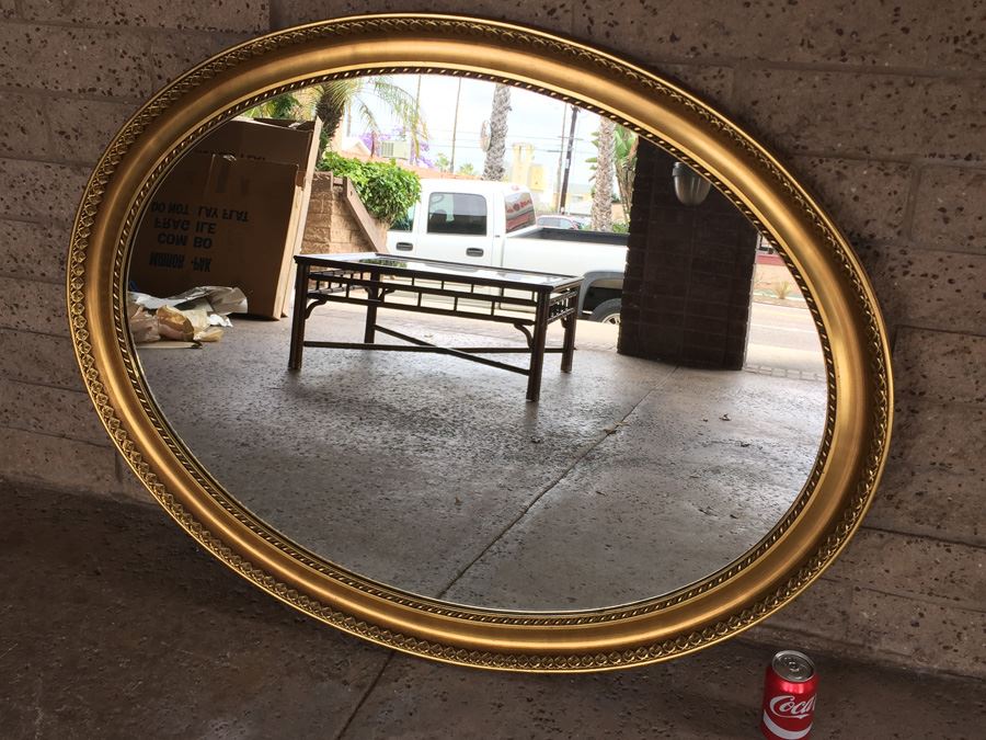 Large Vintage Giltwood Oval Mirror [Photo 4]