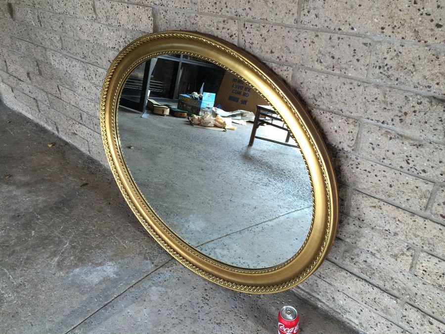 Large Vintage Giltwood Oval Mirror [Photo 6]