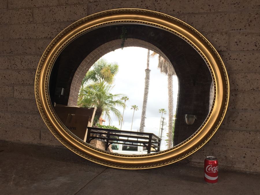 Large Vintage Giltwood Oval Mirror [Photo 1]