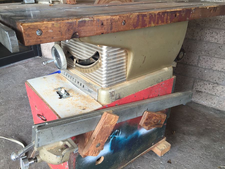 Vintage Crafstman '100' Table Saw With Custom Bench And Lot Of Rotary Saw Blades [Photo 8]