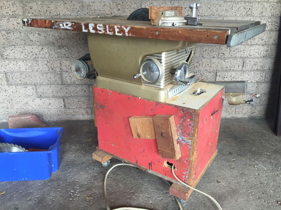 Vintage Crafstman '100' Table Saw With Custom Bench And Lot Of Rotary Saw Blades [Photo 2]