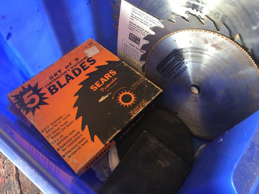 Vintage Crafstman '100' Table Saw With Custom Bench And Lot Of Rotary Saw Blades [Photo 15]