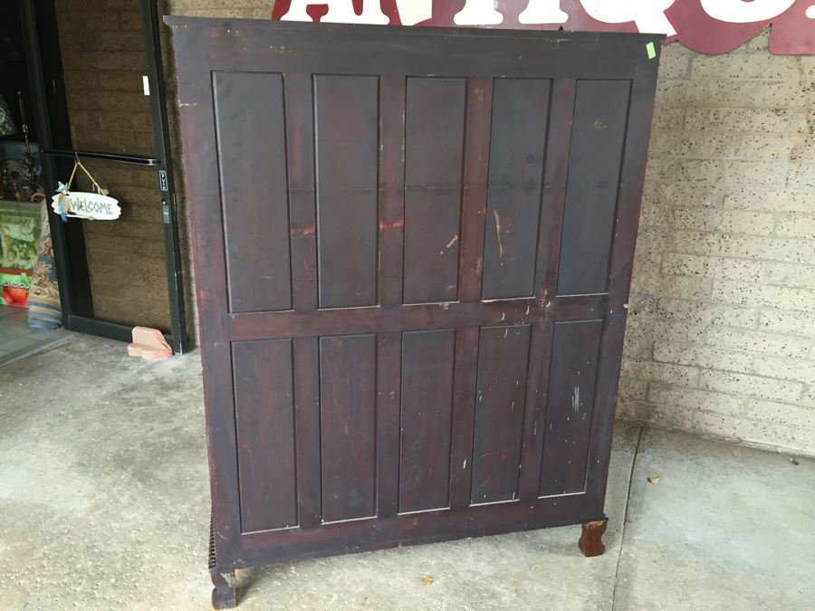 Stunning Antique Mahogany Nicely Carved Curio Cabinet With Ball And Claw Feet [Photo 22]