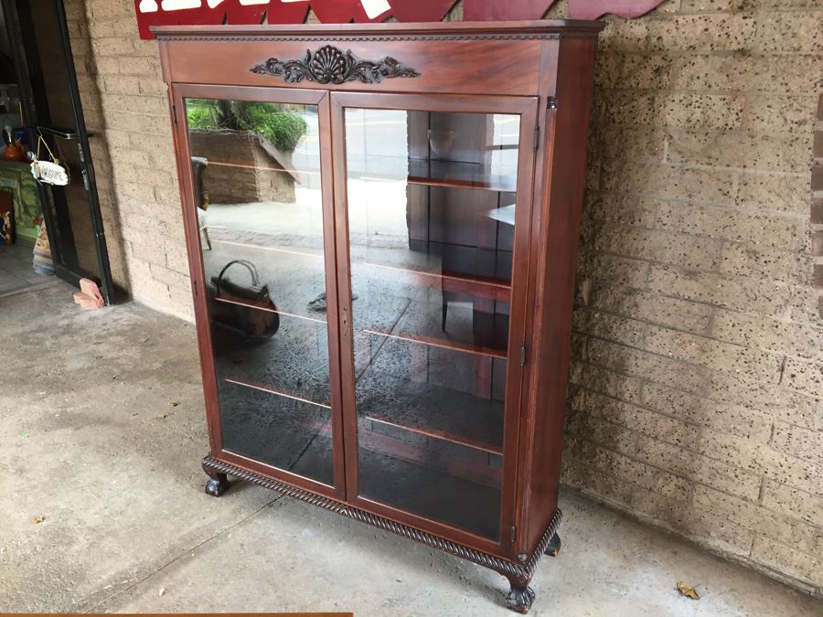 Stunning Antique Mahogany Nicely Carved Curio Cabinet With Ball And Claw Feet [Photo 4]