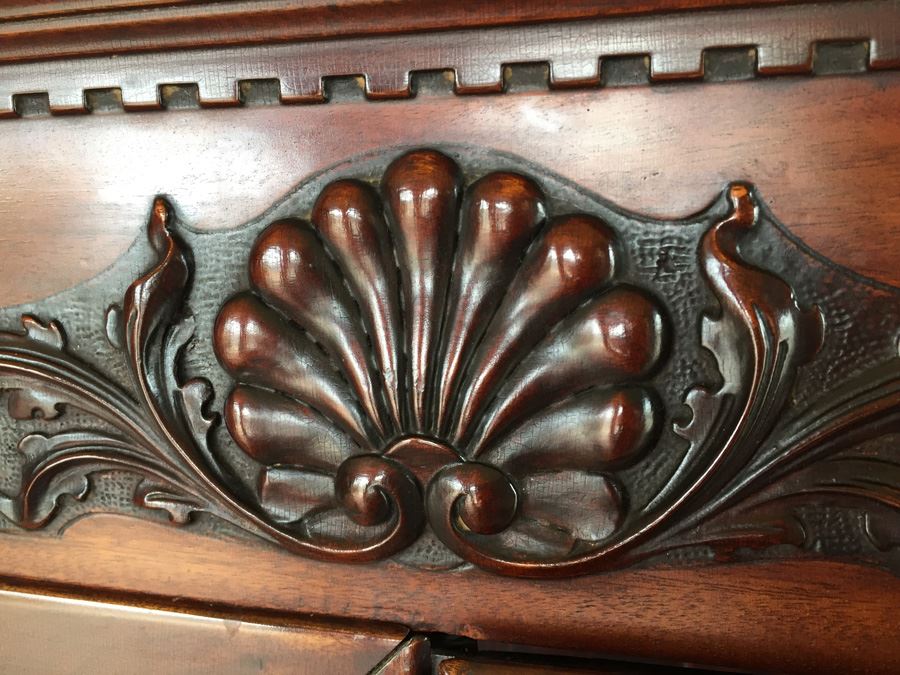 Stunning Antique Mahogany Nicely Carved Curio Cabinet With Ball And Claw Feet [Photo 3]