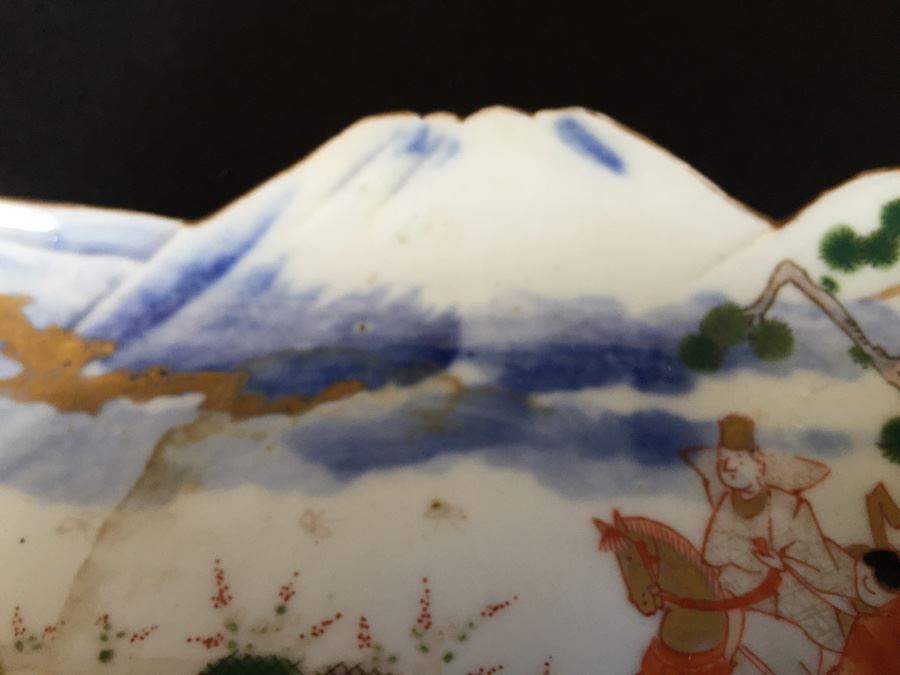 Japanese Imari Porcelain Footed Dish [Photo 6]