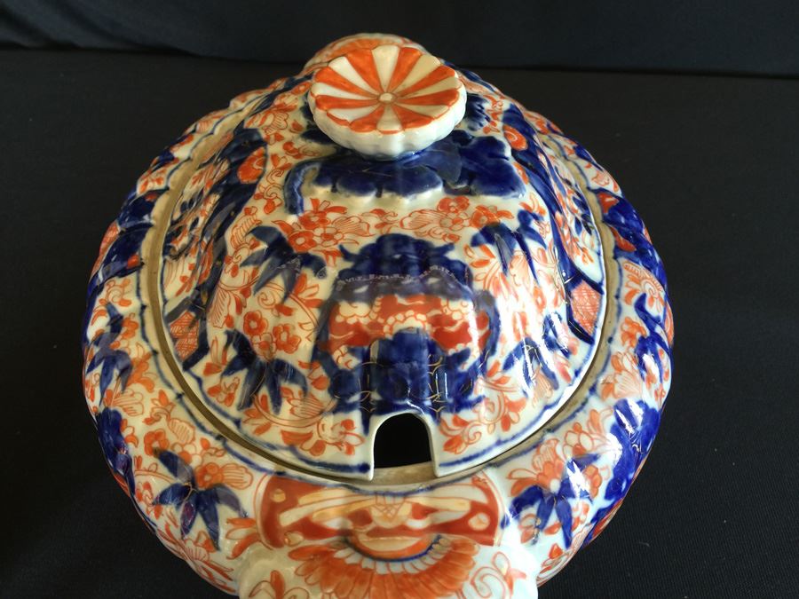 Japanese Imari Porcelain Tureen With Lid [Photo 13]