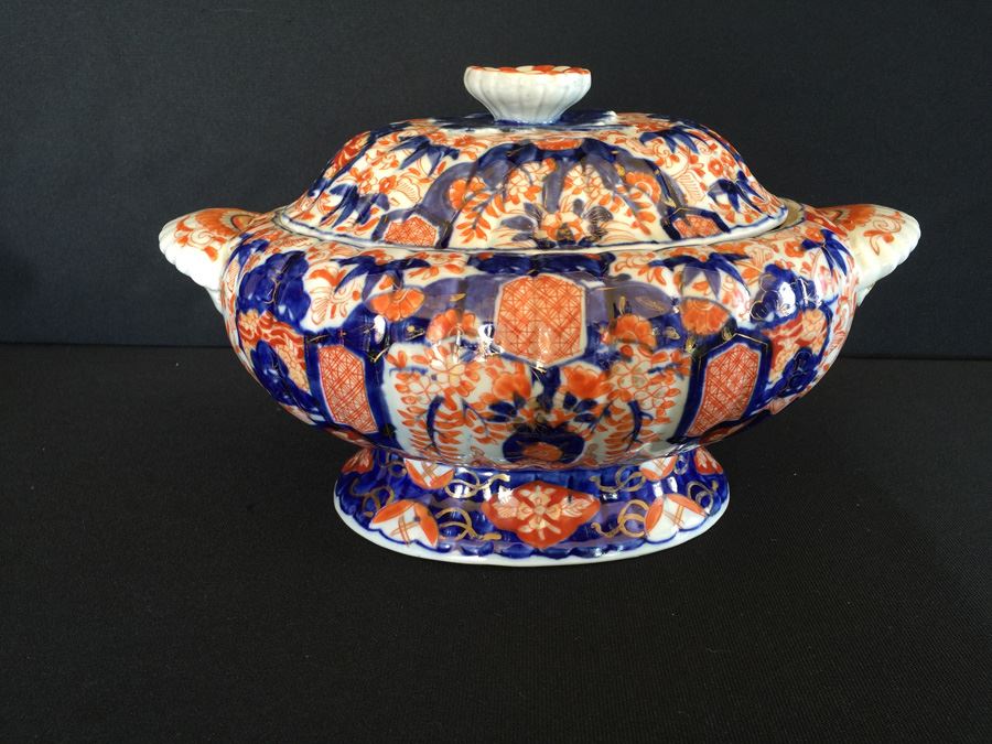 Japanese Imari Porcelain Tureen With Lid [Photo 1]
