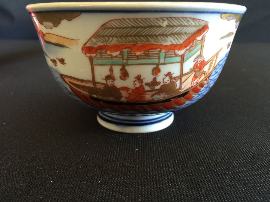 Japanese Imari Porcelain Footed Bowl [Photo 6]